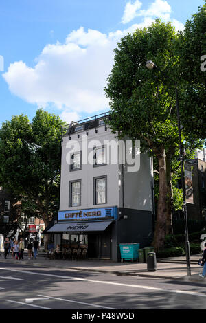 Caffe Nero coffee shop on Tottenham Court Road, London, England, UK Stock Photo