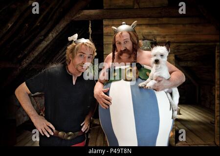 Original Film Title: ASTERIX ET OBELIX: GOD SAVE BRITANNIA.  English Title: ASTERIX AND OBELIX: GOD SAVE BRITANNIA.  Film Director: LAURENT TIRARD.  Year: 2012.  Stars: GERARD DEPARDIEU; EDOUARD BAER. Credit: FIDELITE FILMS / Album Stock Photo