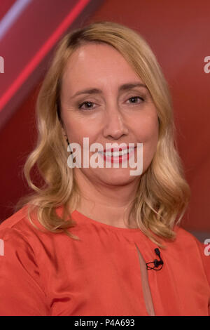 Cologne, Deutschland. 04th Feb, 2014. Melanie AMANN, journalist, 'Der Spiegel, portrait, portrait, portrait, one-shot, single motive,' Maischberger ', talk show, WDR/ARD, 20.06.2018. | Usage worldwide Credit: dpa/Alamy Live News Stock Photo