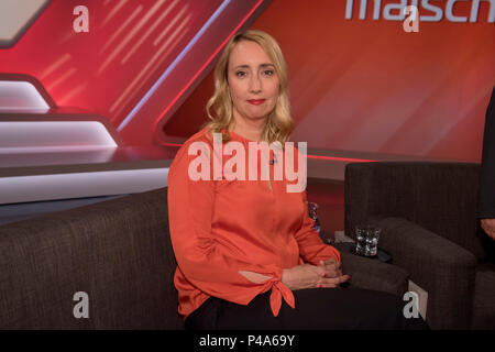 Cologne, Deutschland. 04th Feb, 2014. Melanie AMANN, journalist, 'Der Spiegel, portrait, portrait, portrait, one-shot, single motive,' Maischberger ', talk show, WDR/ARD, 20.06.2018. | Usage worldwide Credit: dpa/Alamy Live News Stock Photo