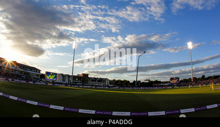 Emirates Riverside, Chester-le-Street, UK. 21st June, 2018. One Day International Cricket, 4th Royal London ODI, England versus Australia; The sun starts to set on the Emirates Riverside stadium Credit: Action Plus Sports/Alamy Live News Stock Photo