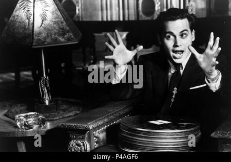 Original Film Title: ED WOOD.  English Title: ED WOOD.  Film Director: TIM BURTON.  Year: 1994.  Stars: JOHNNY DEPP. Credit: TOUCHSTONE PICTURES / Album Stock Photo