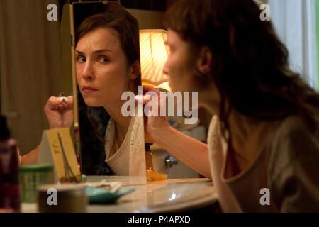 Original Film Title: DEAD MAN DOWN.  English Title: DEAD MAN DOWN.  Film Director: NIELS ARDEN OPLEV.  Year: 2013.  Stars: NOOMI RAPACE. Credit: ORIGINAL FILM / Album Stock Photo