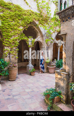 Ravello, Amalfi coast, Salerno, Campania, Italy. The cloister of villa Cimbrone Stock Photo