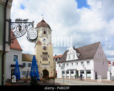 Aichach, Stadtplatz (square), city gate Oberes Tor (Upper Gate), Swabia, Bavaria, Germany Stock Photo