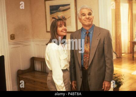 Original Film Title: FATHER OF THE BRIDE.  English Title: FATHER OF THE BRIDE.  Film Director: CHARLES SHYER.  Year: 1991.  Stars: DIANE KEATON; STEVE MARTIN. Credit: TOUCHSTONE PICTURES / Album Stock Photo