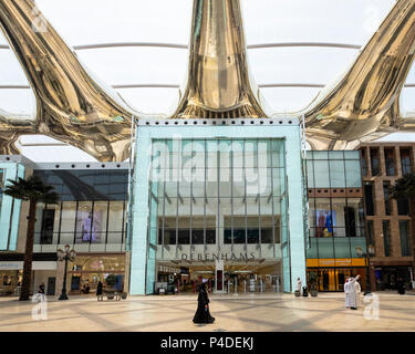 The avenues kuwait hi-res stock photography and images - Page 2 - Alamy