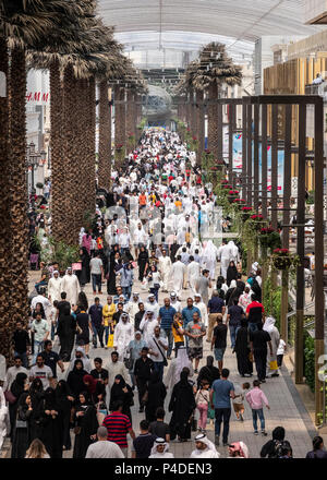 The Avenues Kuwait - Our last pick from Louis Vuitton men's section 󾆝  #PrestigeMoments #TheAvenues #Kuwait #q8