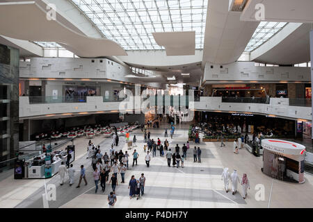 The avenues kuwait hi-res stock photography and images - Page 2 - Alamy