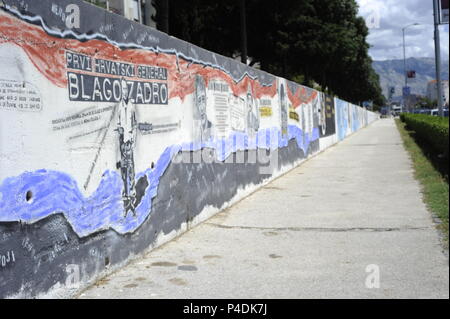 Graffitis to remember memorial of heroes of war civil-war in Yugoslavia  yougoslavia-war Vukovar street. Split, Croatia Stock Photo