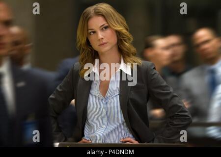 Original Film Title: CAPTAIN AMERICA: THE WINTER SOLDIER.  English Title: CAPTAIN AMERICA: THE WINTER SOLDIER.  Film Director: ANTHONY RUSSO; JOE RUSSO.  Year: 2014.  Stars: EMILY VANCAMP. Credit: MARVEL STUDIOS / Album Stock Photo