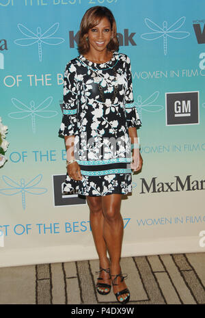 Holly Robinson Peete Named as 'Woman of Influence' at Wonder Women of Los  Angeles