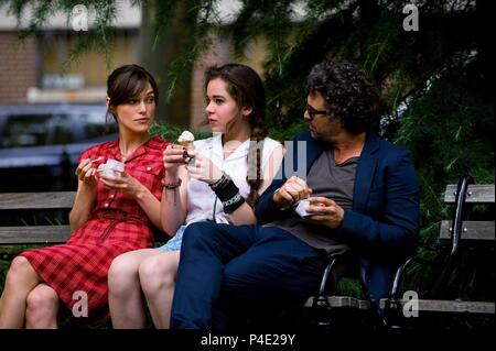 KEIRA KNIGHTLEY, HAILEE STEINFELD, MARK RUFFALO, BEGIN AGAIN, 2013 ...