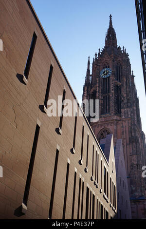 Stadthaus und Domturm, Kaiserdom St. Bartholomäus, Stadthaus am Markt, Dom-Römer-Projekt, Neue Frankfurter Altstadt,  Frankfurt am Main, Germany Stock Photo