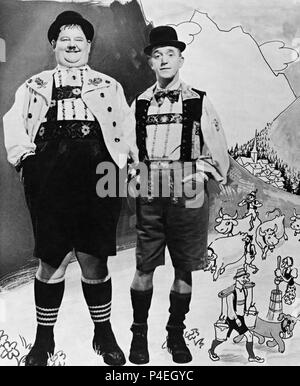 Original Film Title: SWISS MISS.  English Title: SWISS MISS.  Film Director: JOHN G. BLYSTONE.  Year: 1938.  Stars: OLIVER HARDY; STAN LAUREL. Credit: HAL ROACH/MGM / Album Stock Photo