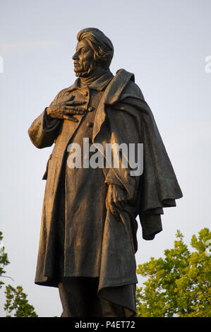 Statue of Adam Mickiewicz in Warsaw, Poland. May 10th 2018 © Wojciech Strozyk / Alamy Stock Photo Stock Photo