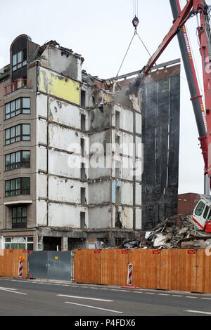 Berlin, Germany, demolition of a prefabricated building in the Wilhelmstrasse corner Behrenstrasse in Berlin-Mitte Stock Photo