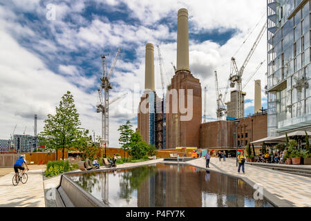 Luxury apartments and restaurants at Circus West Village at the multi billion pound redevelopment of Battersea Power Station and surrounding area Stock Photo