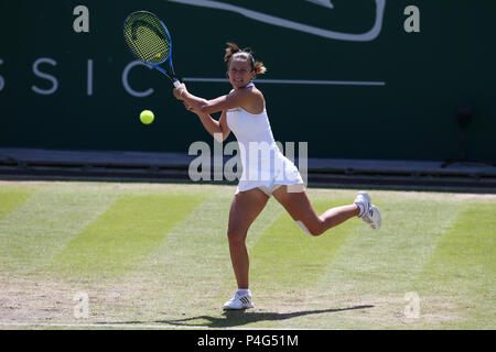 Birmingham, UK. 22nd June, 2018. Dalila Jakupovic of Slovenia in action during her quarter-final match against Magdalena Rybarikova of Slovakia. Nature Valley Classic 2018, international Women's tennis, day 5 at the Edgbaston Priory Club in Birmingham, England on Friday 22nd June 2018.  pic by Andrew Orchard/Alamy Live News Credit: Andrew Orchard/Alamy Live News Stock Photo