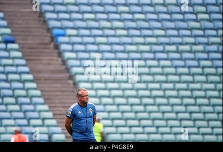 Sotchi, Russia. 22nd June, 2018. Soccer, World Cup, national soccer squad, final training, Group F, Sweden vs. Germany, Fisht stadium: Sweden's coach Janne Andersson monitors his players on the pitch during the final training session. Credit: Ina Fassbender/dpa/Alamy Live News Stock Photo