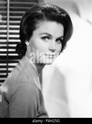 Original Film Title: EXPERIMENT IN TERROR.  English Title: EXPERIMENT IN TERROR.  Film Director: BLAKE EDWARDS.  Year: 1962.  Stars: LEE REMICK. Credit: COLUMBIA PICTURES / Album Stock Photo