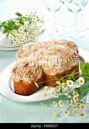 Colomba di Pasqua (traditional Easter dish with pigeon, Italy) Stock Photo