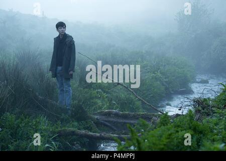 Original Film Title: MISS PEREGRINE'S HOME FOR PECULIAR CHILDREN.  English Title: MISS PEREGRINE'S HOME FOR PECULIAR CHILDREN.  Film Director: TIM BURTON.  Year: 2016.  Stars: ASA BUTTERFIELD. Credit: CHERNIN ENTERTAINEMENT/ ST. PETERSBURG CLEARWATER FILM COMMI / Album Stock Photo