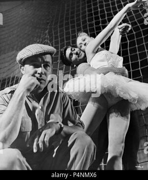 Original Film Title: INVITATION TO THE DANCE.  English Title: INVITATION TO THE DANCE.  Film Director: GENE KELLY.  Year: 1956.  Stars: GENE KELLY. Credit: M.G.M / Album Stock Photo