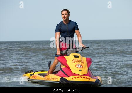 Original Film Title: BAYWATCH.  English Title: BAYWATCH.  Film Director: SETH GORDON.  Year: 2017.  Stars: ZAC EFRON. Credit: PARAMOUNT PICTURES / Album Stock Photo