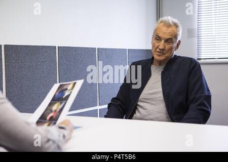 Original Film Title: THE HATTON GARDEN JOB.  English Title: THE HATTON GARDEN JOB.  Film Director: RONNIE THOMPSON.  Year: 2017.  Stars: LARRY LAMB. Credit: FICTION FILM / Album Stock Photo