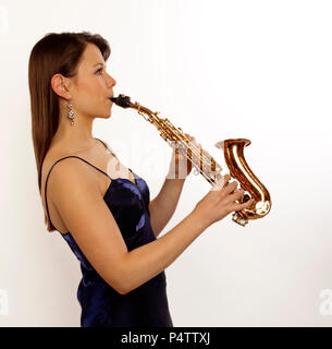 Generic - Soprano Saxophone Player Stock Photo - Alamy