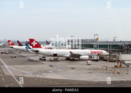 Delta Airlines and Swiss Airlines at JFK airport terminal Stock Photo