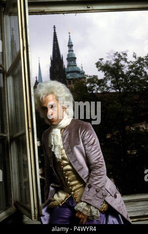 Original Film Title: AMADEUS.  English Title: AMADEUS.  Film Director: MILOS FORMAN.  Year: 1984.  Stars: TOM HULCE. Credit: ORION PICTURES / Album Stock Photo