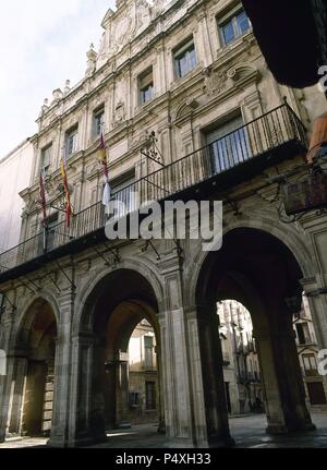 Spain. Castile-La Mancha. Cuenca. City Hall. Facade with triple arcade. Dated the 18th century and restored in the 20th century. Stock Photo