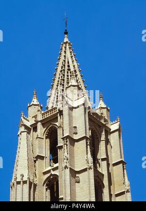 Spain. Leon. Santa Mari a de Leo n Cathedral, also called The House of Light or the Pulchra Leonina. Gothic style. 13th century. Built by master architect Enrique. Clock tower. Detail. Stock Photo