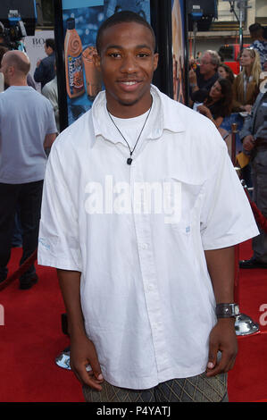 Arlen Escarpeta (American Dreams) arriving at the Premiere of ' Alex & Emma ' at the Chinese Theatre in Los Angeles. June 16, 2003. EscarpedaArlen021 Red Carpet Event, Vertical, USA, Film Industry, Celebrities,  Photography, Bestof, Arts Culture and Entertainment, Topix Celebrities fashion /  Vertical, Best of, Event in Hollywood Life - California,  Red Carpet and backstage, USA, Film Industry, Celebrities,  movie celebrities, TV celebrities, Music celebrities, Photography, Bestof, Arts Culture and Entertainment,  Topix, vertical, one person,, from the years , 2003 to 2005, inquiry tsuni@Gamma Stock Photo