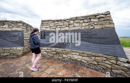 Crow Agency, Montana, USA. 22nd June, 2018. The Indian Memorial at the Little Bighorn Battlefield National Monument. The monument, under the aegis of the National Park Service, memorializes a major battle fought on June 25, 1876, between Lakota, Cheyenne and Arapaho Indians against the United States Army. These tribes were fighting to preserve their traditional way of life as nomadic buffalo hunters. The U.S. Army was carrying out the Grant Administration's instructions to remove the Lakota, Sioux and Cheyenne peoples to the great Sioux Reservation in Dakota Territory.(Credit Image: © Bri Stock Photo