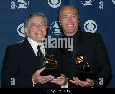 Tony bennett and his son hi-res stock photography and images - Alamy