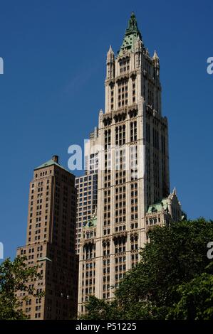 United States. New York. Woolworth Building, built in 1913 by Cass Gilbert. Stock Photo