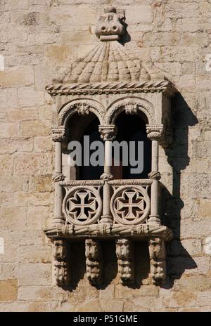 ARTE GOTICO-TARDIO. ESTILO MANUELINO. PORTUGAL. ARRUDA, Francisco de (m.1547). Arquitecto portugués. 'TORRE DE BELEN'. Fortín construido entre 1515 y 1519 por orden de MANUEL I 'el Afortunado' para proteger la costa portuguesa. Consta de dos cuerpos: el baluarte hexagonal y la torre cuadrada. Detalle. Decalarada Patrimonio de la Humanidad por la UNESCO. LISBOA. Stock Photo