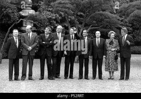 CUMBRE ECONOMICA MUNDIAL EN EL PALACIO AKASAKA EN TOKIO EL 5 DE MAYO DE 1986. Stock Photo