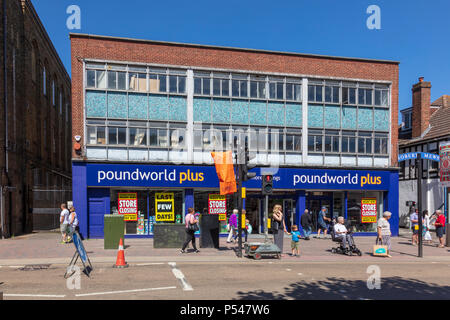 Orpington High Street, vey busy with shoppers visiting the wide variety of shops, there are several shops closing down and empty stores to let. London, UK Stock Photo