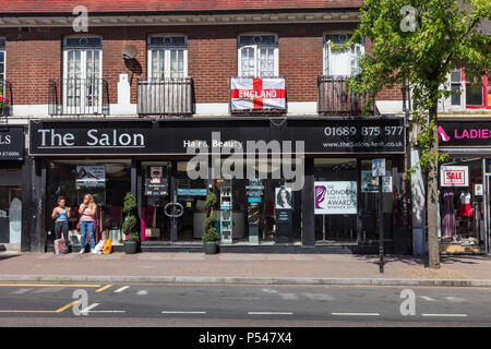 Orpington High Street, vey busy with shoppers visiting the wide variety of shops, there are several shops closing down and empty stores to let. London, UK Stock Photo