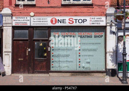 Orpington High Street, vey busy with shoppers visiting the wide variety of shops, there are several shops closing down and empty stores to let. London, UK Stock Photo