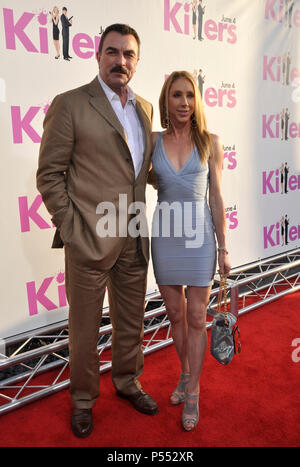 Tom Selleck & his wife  - 'The Killers' Premiere at the Arclight Theatre in Los Angeles.Tom Selleck & his wife  56  Event in Hollywood Life - California, Red Carpet Event, USA, Film Industry, Celebrities, Photography, Bestof, Arts Culture and Entertainment, Celebrities fashion, Best of, Hollywood Life, Event in Hollywood Life - California, Red Carpet and backstage, Music celebrities, Topix, Couple, family ( husband and wife ) and kids- Children, brothers and sisters inquiry tsuni@Gamma-USA.com, Credit Tsuni / USA, 2010 Stock Photo