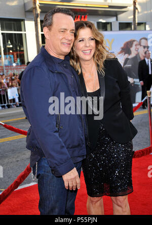 Tom Hanks, Rita Wilson arriving at the Larry Crowne Premiere at the Chinese Theatre In Los Angeles.Tom Hanks, Rita Wilson  63 ------------- Red Carpet Event, Vertical, USA, Film Industry, Celebrities,  Photography, Bestof, Arts Culture and Entertainment, Topix Celebrities fashion /  Vertical, Best of, Event in Hollywood Life - California,  Red Carpet and backstage, USA, Film Industry, Celebrities,  movie celebrities, TV celebrities, Music celebrities, Photography, Bestof, Arts Culture and Entertainment,  Topix, vertical,  family from from the year , 2011, inquiry tsuni@Gamma-USA.com Husband an Stock Photo