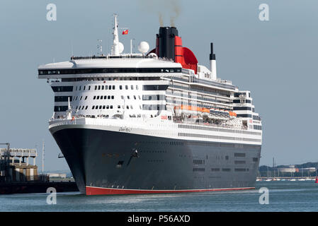 Southampton Water, southern England, UK. 2018, The Queen Mary 2 departing the Queen Elizabeth II Terminal bound for New York USA. Stock Photo