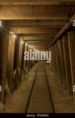 Inside Hazel-Atlas Mine in Black Diamond Regional Preserve. Stock Photo