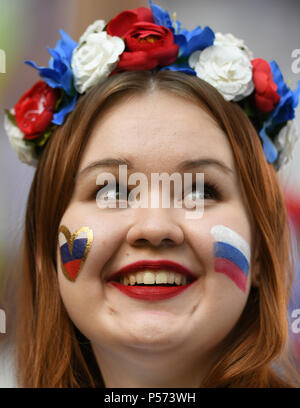 (180625) -- SAMARA, June 25, 2018 (Xinhua) -- A fan of Russia is seen prior to the 2018 FIFA World Cup Group A match between Uruguay and Russia in Samara, Russia, June 25, 2018. (Xinhua/Du Yu) Stock Photo