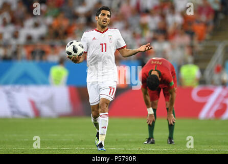 Saransk, Russia. 25th June, 2018. Soccer: FIFA World Cup 2018, Iran vs Portugal, group stages, group B, 3rd matchday: Iran's Vahid Amiri (L) complains. Credit: Andreas Gebert/dpa/Alamy Live News Stock Photo